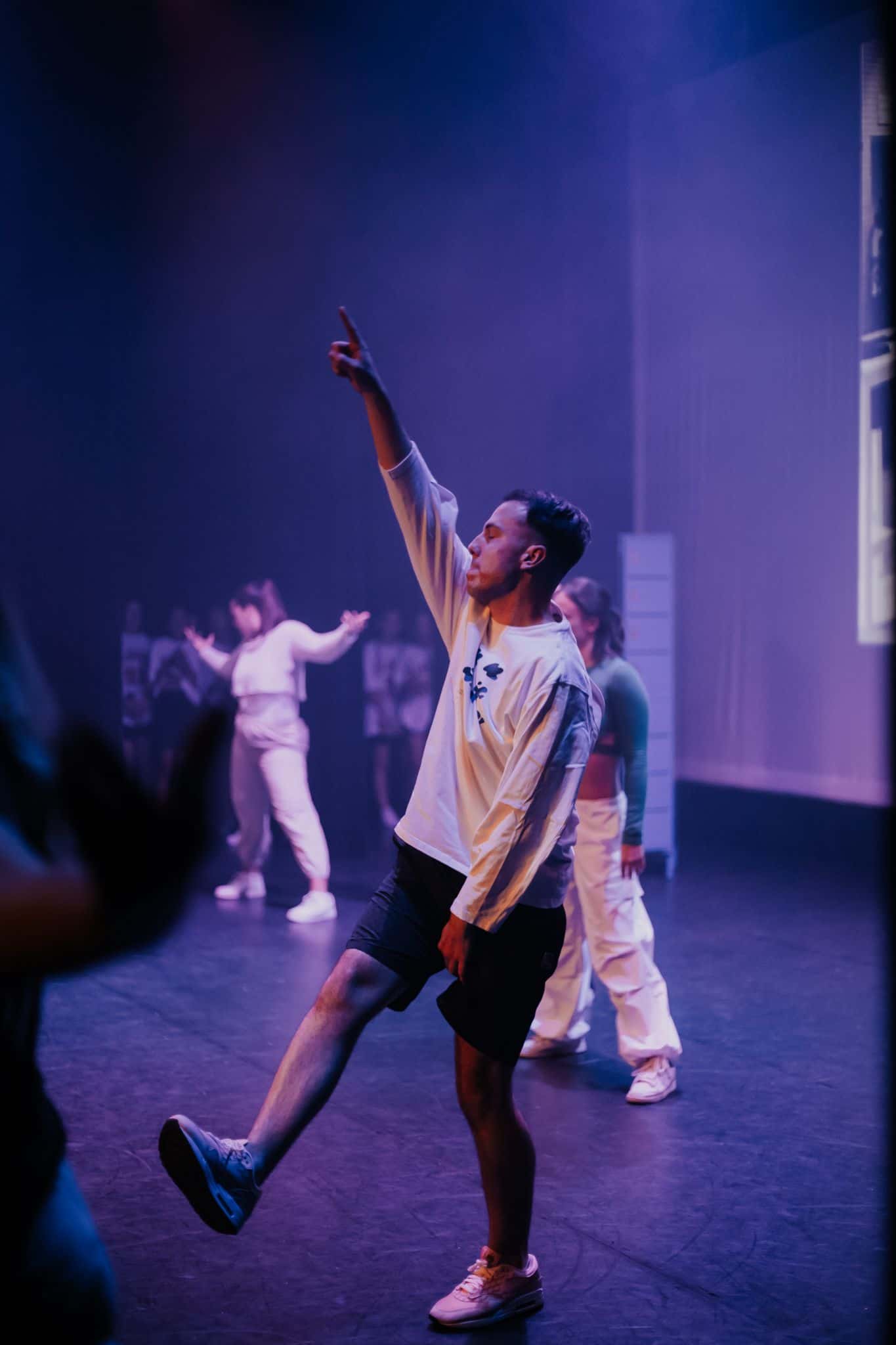 tycho de greef small world dance centre